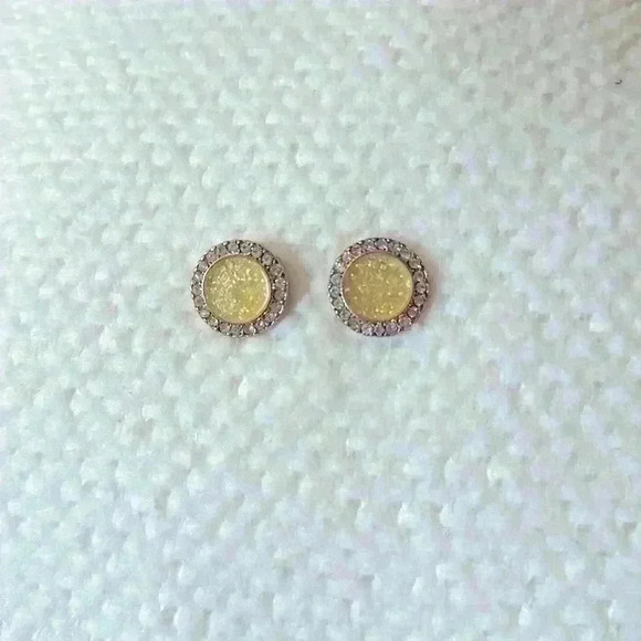 Round earrings - Picture 1 of 2